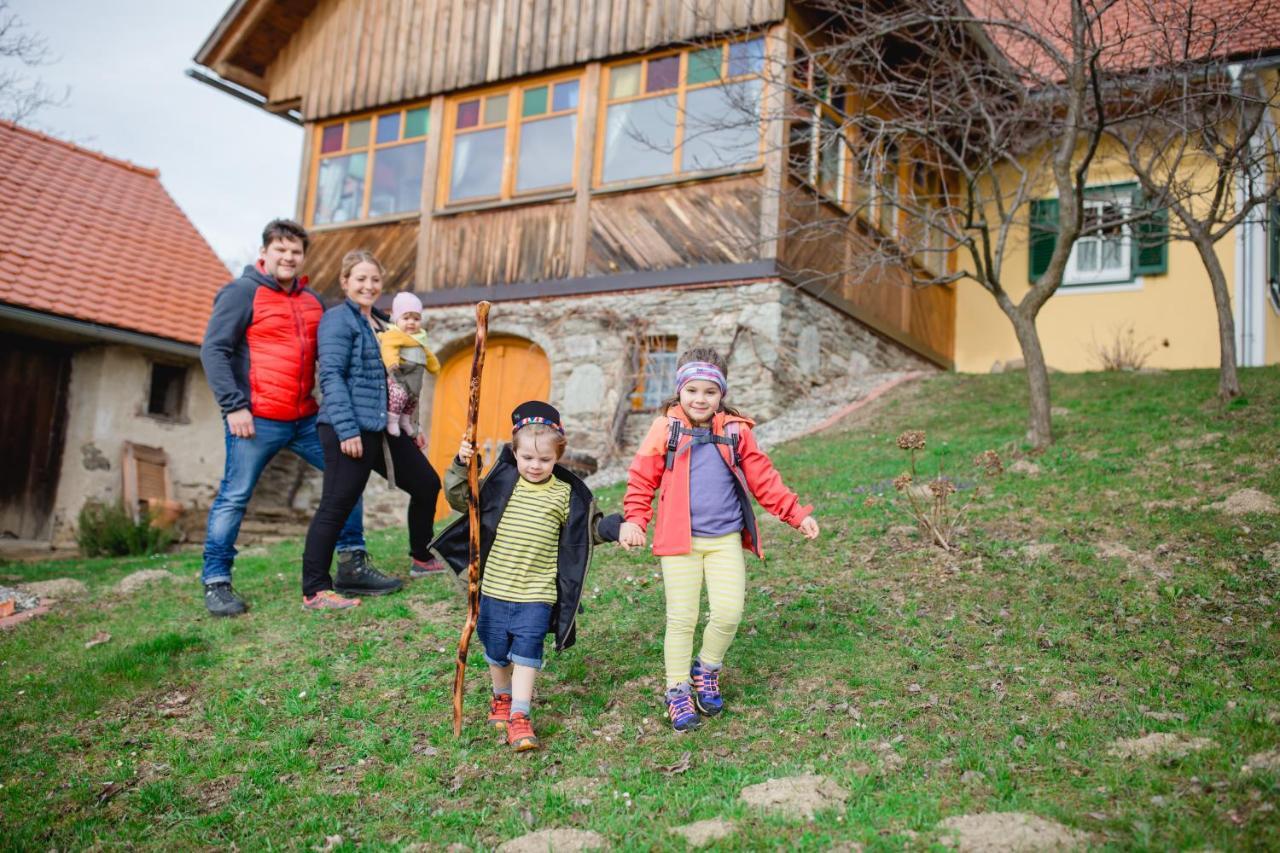Ferienwohnung Stiegelbauer Fichte Sausal Buitenkant foto